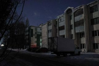 Bez tepla a elektřiny. Ruské oblasti hlásí po ukrajinských útocích poničení energetiky - Novinky